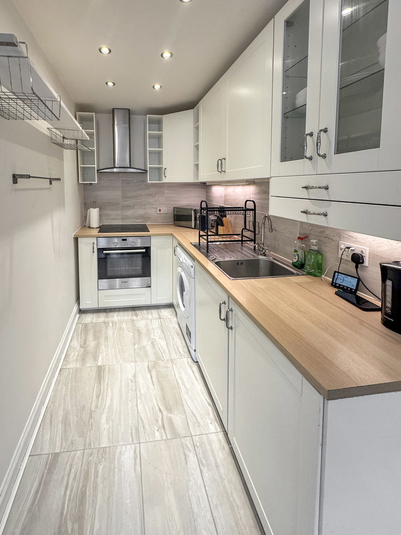 Crathie Drive Thornwood